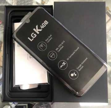 Smartphone LG K40S Preto 32GB, Tela 6,1" HD+ FullVision, Inteligência Artificial, Câmera Traseira Dupla, Selfie de 13MP e Processador Octa-Core
