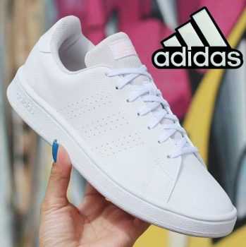 Tênis adidas Advantage Base - Feminino