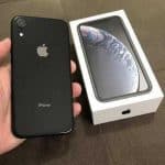 iPhone XR Apple 64GB Preto, Tela de 6.1”, Câmera de 12MP, iOS