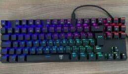 Teclado Mecânico Gamer T-Dagger Bora, RGB, Switch Outemu Blue, ABNT2 - T-TGK315-BLUE