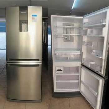 Geladeira Brastemp Frost Free Inverse 443 litros cor Inox com Turbo Ice - BRE57AK
