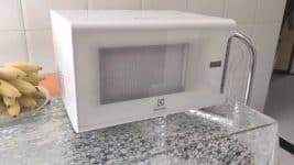 Micro-Ondas Com Painel Integrado Electrolux 31L (MI41T)