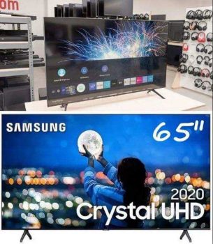 Samsung Smart TV 65" Crystal UHD 65TU7000 4K 2020, Wi-fi, Borda Infinita, Controle Remoto Único, Visual Livre de Cabos, Bluetooth, Processador Crystal 4K