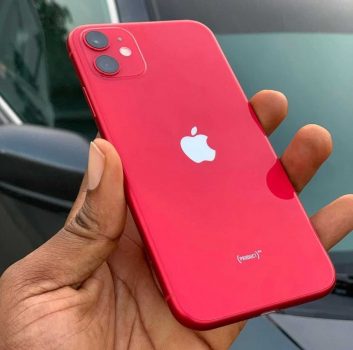 iPhone 11 Apple 6,1” 12MP iOS