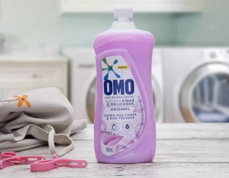 Sabão Líquido Omo Roupas Finas e Delicadas - 900ml
