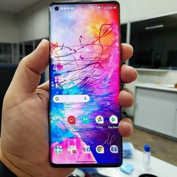 Smartphone Motorola Edge Dual Chip Desbloqueado Android 10 Tela 6.7" 128 GB 5G Câmera 64MP + 16MP +8MP Qualcomm Snapdragon