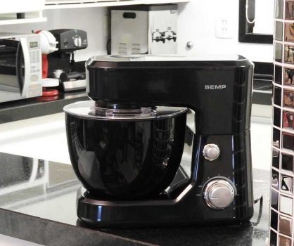 Batedeira Planetária Semp BA6019PR1 6 Velocidades Preta 500W 110V