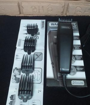 Máquina de Cortar Cabelo Wahl Easy Cut com 5 Pentes – Preta