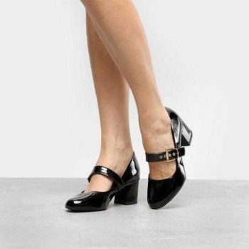 Scarpin Griffe Salto Baixo Boneca