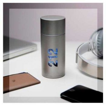 212 Men Nyc Carolina Herrera - Perfume Masculino - Eau de Toilette 200ml