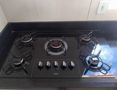 Cooktop 5 Bocas Consul Preto a Gás GLP - Acendimento Superautomático Facilite CD075 AE
