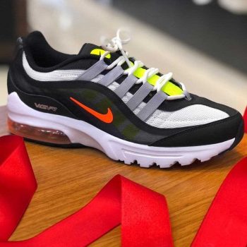 Tênis Nike Air Max VG-R Feminino - Branco+Preto