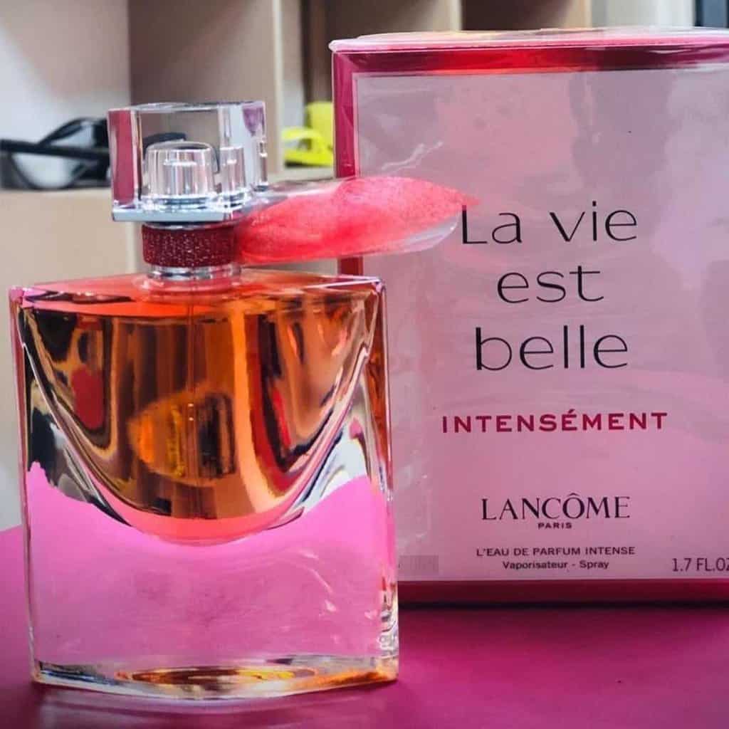 La Vie Est Belle Intens ment Lanc me Eau de Parfum Perfume