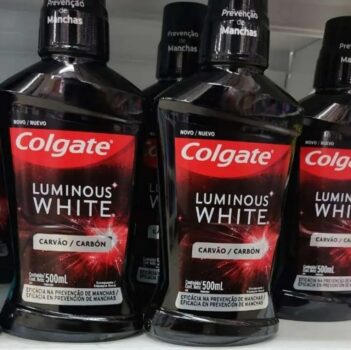Enxaguante Bucal Colgate Luminous White Carvão 500ml