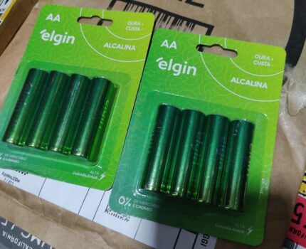 Kit Pilhas Alcalinas com 4X AA, Elgin, Baterias