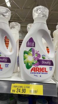 Sabão Líquido Concentrado Ariel com Toque de Downy 1,2L – 6 Unidades