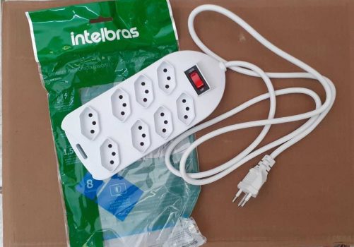 Protetor Eletrônico Intelbras com 8 tomadas EPE 1008+ Branco
