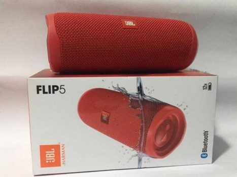 Caixa de Som Portátil JBL Flip 5 com Bluetooth, À Prova D'água - Vermelho
