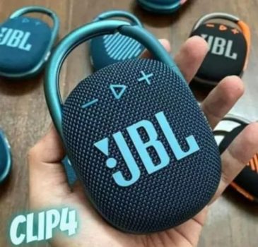 Caixa de Som Portátil JBL Clip4 com Bluetooth e à Prova D'água 5W