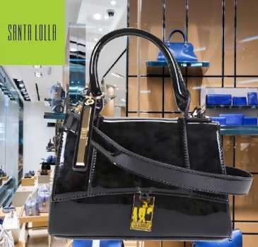 Bolsa Santa Lolla Verniz Feminina