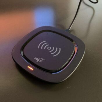 CARREGADOR WIRELESS DE MESA PARA CELULAR - TECNOLOGIA QI - PRETO - WQ1BK - ELG