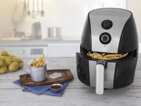 Fritadeira Elétrica sem Óleo/Air Fryer Britânia - BFR11PI Preta 3,35L com Timer