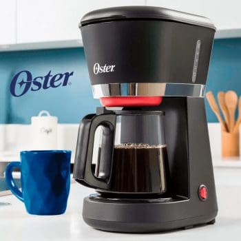 Cafeteira Oster Black com Jarra de Vidro 0,7L 127V