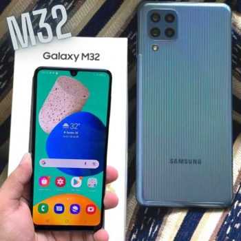 Smartphone Samsung Galaxy M32 128GB, 6GB RAM, Câmera Quádrupla, Selfie de 20MP, Tela Infinita de 6.4" de 90Hz, Octa Core e Bateria de 5000mAh