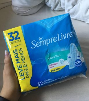 Absorvente Externo Adapt Plus com Abas Sempre Livre 32 Unidades