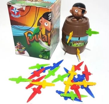 Jogo Pula Pirata, Estrela