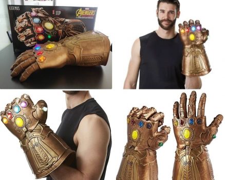 cessório Colecionável Marvel Legends Manopla com Joias do Infinito Eletrônica Hasbro