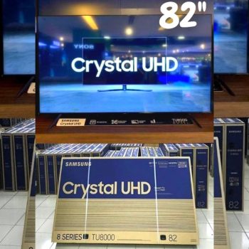 Smart TV LED 82" UHD 4K Samsung 82TU8000 Crystal UHD, Borda Infinita, Alexa Built In, Visual Livre de Cabos, Modo Ambiente Foto, Controle Único