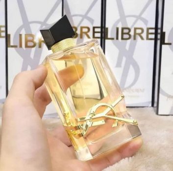 Perfume Yves Saint Laurent Libre Feminino Eau de Parfum 90ml