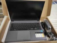 Notebook Samsung Intel Celeron-6305 4gb 500gb W11 15,6" Cinza Chumbo Np550xda-Kp1br