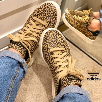 Tênis adidas Advantage Leopard II - Feminino