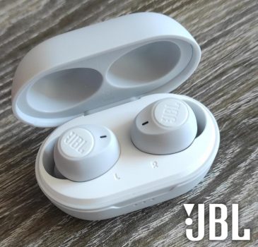 Fone de Ouvido Bluetooth JBL Tune 115TWS Intra-Auricular Branco - JBLT115TWSWHT