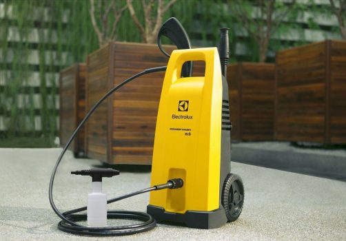 Lavadora de Alta Pressão Electrolux Powerwash Eco - EWS30 1800 Libras 1450W Mangueira 3m
