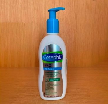 Loção Hidratante Cetaphil Pro AD Control Restoraderm