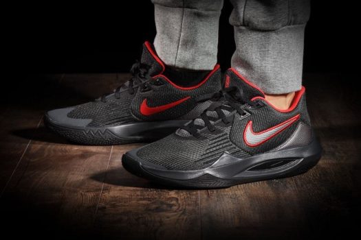 Tênis Nike Precision V