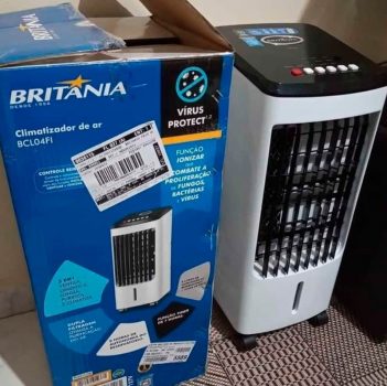 Climatizador de Ar Britânia Frio c/Ionizador BCL04FI Bco e Pto 127V