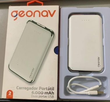 Carregador Portátil Universal 6.000mAh, 2 portas USB 2.1A, Led Indicador de bateria, Branco, PB6kWT, Geonav