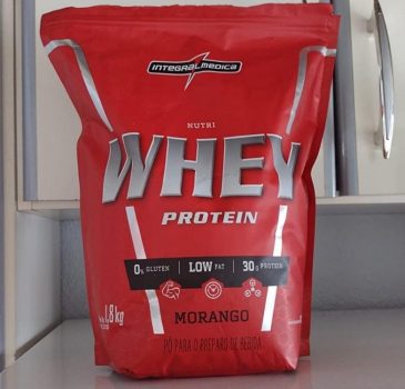 Nutriwhey Pouch 1.8Kg Morango, Integralmedica