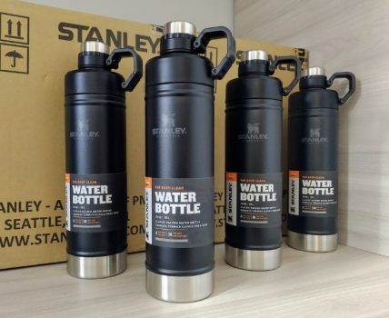 Garrafa térmica Classic Hydration Stanley | 750ml