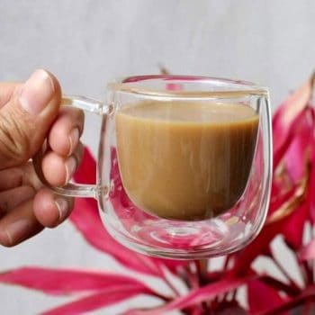 Mimo Style Par de Copos Para Café Parede Dupla Com Alça, Material Vidro Borossilicato de, Capacidade de 80 ml, Resistente, Suporta Altas e Baixas Temperaturas, Não Queima as Mãos