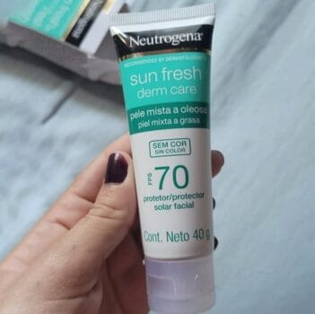 Neutrogena Sun Fresh Oily Skin - Protetor solar facial sem Cor, Fps 70, 40 g