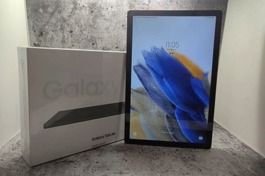 Tablet Samsung Galaxy A8 SM-X200NZAUZTO Wi-fi 64GB Android 11 UniSOC T618 Tela 10,5" Câmera 8MP Frontal 5MP Grafite