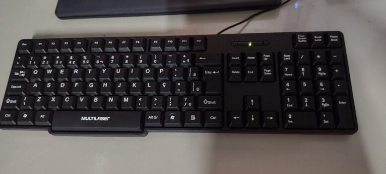 Teclado Slim Preto Usb Multilaser TC213