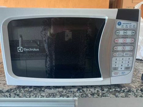 Forno micro-ondas Electrolux MTD30 20 litros