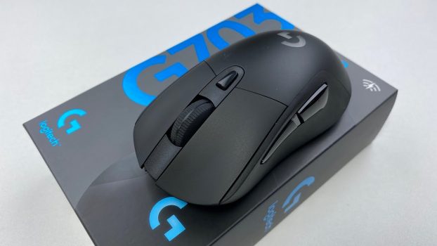 Mouse Gamer Sem Fio Logitech G703 LIGHTSPEED com RGB LIGHTSYNC, 6 Botões Programáveis, Sensor HERO 25K e Bateria Recarregável - Compatível com POWERPLAY