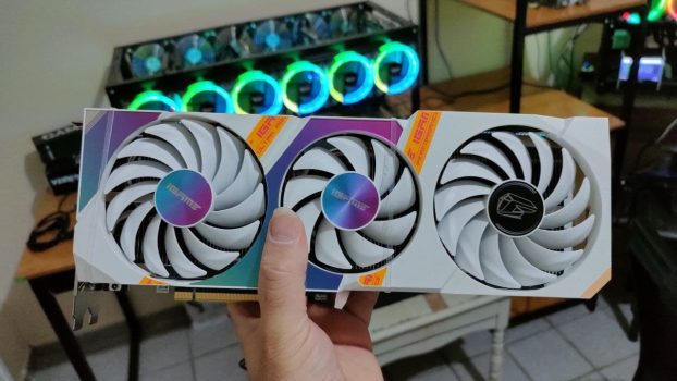 Placa de Video Colorful iGame GeForce rtx 3070 Ultra W oc lhr-v 8GB GDDR6 256bit